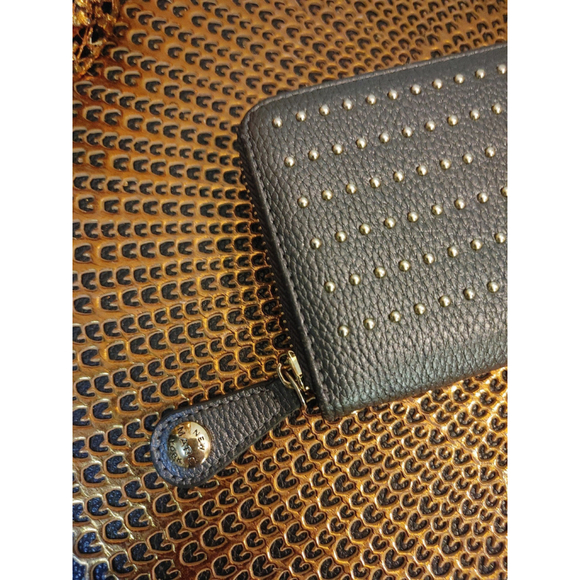 Andrew Marc New York Wallet - Picture 2 of 8